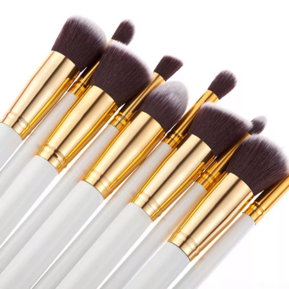 🔴 5/$20 White makeup brushes set NEW - Picture 4 of 4